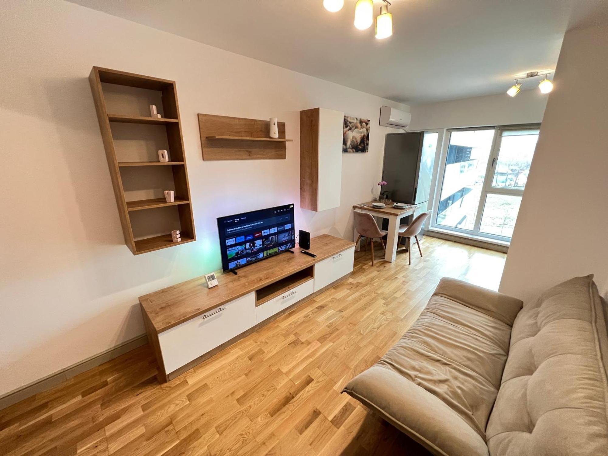 יאשי Airport Flyhub Chic Apartment מראה חיצוני תמונה