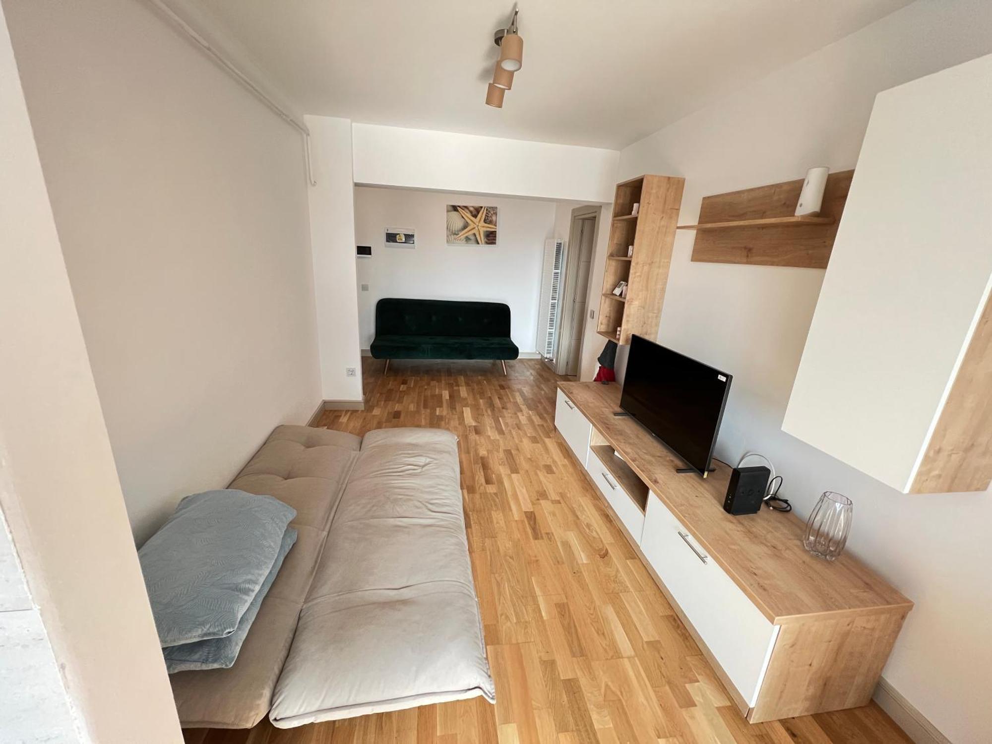 יאשי Airport Flyhub Chic Apartment מראה חיצוני תמונה